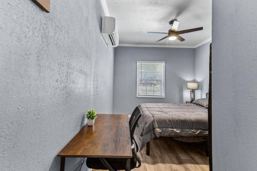 5 BR in Orange Park