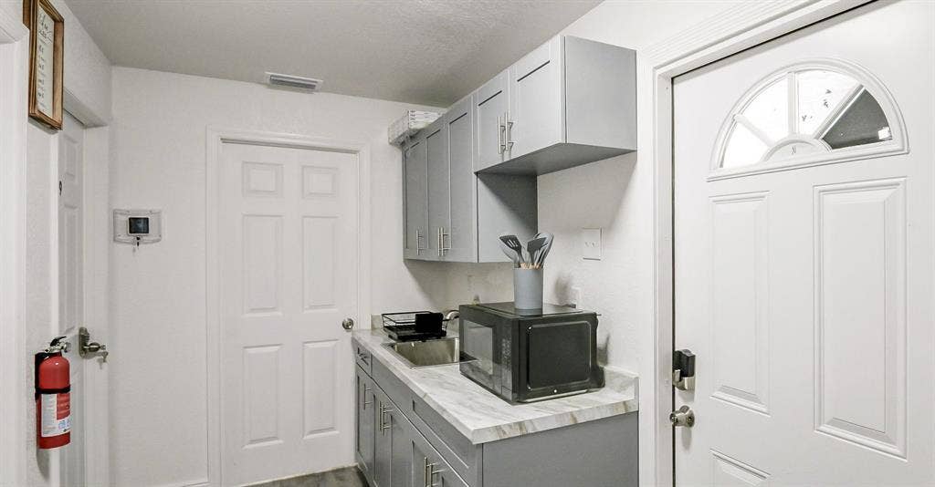 9 BR in Tampa
