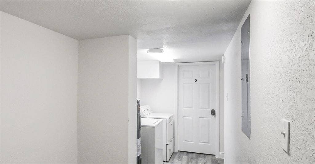9 BR in Tampa