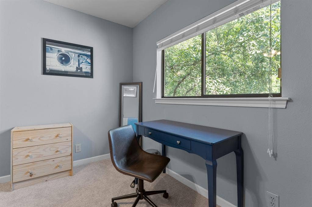 5 BR in Converse