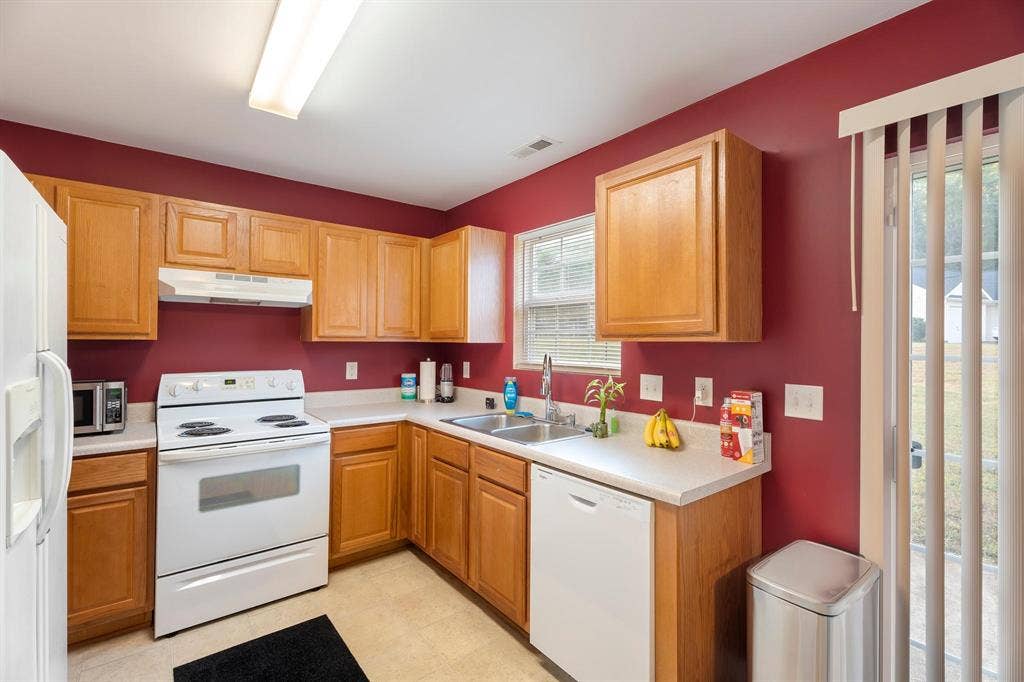 5 BR in Charlotte