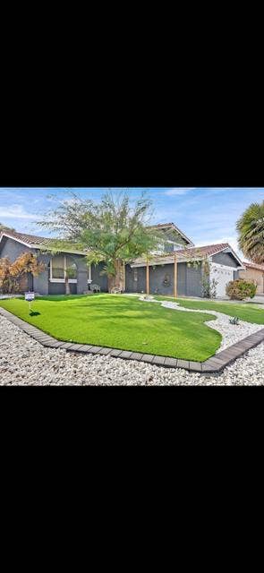4 BR in Las Vegas