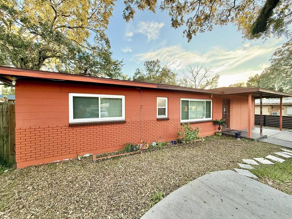 5 BR in Tampa
