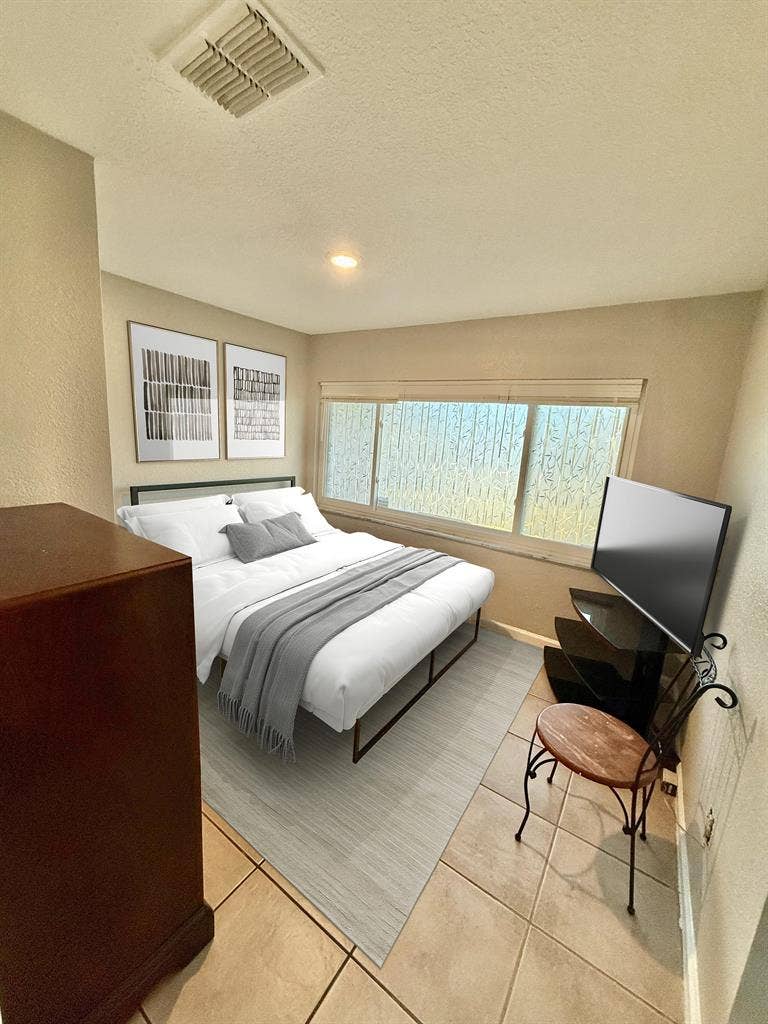 5 BR in Tampa