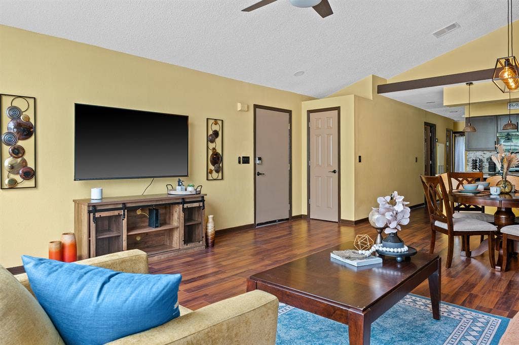 3 BR in Kissimmee
