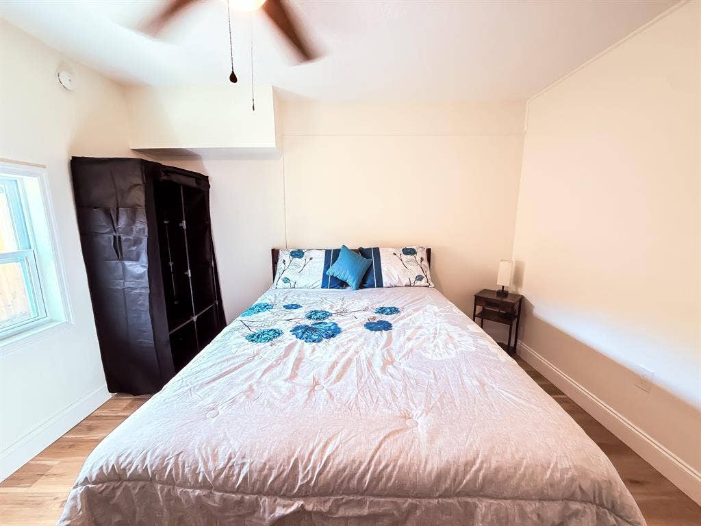 8 BR in Jacksonville