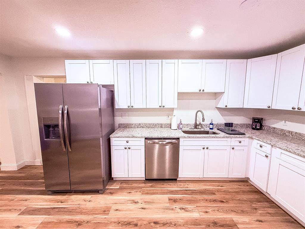 8 BR in Jacksonville
