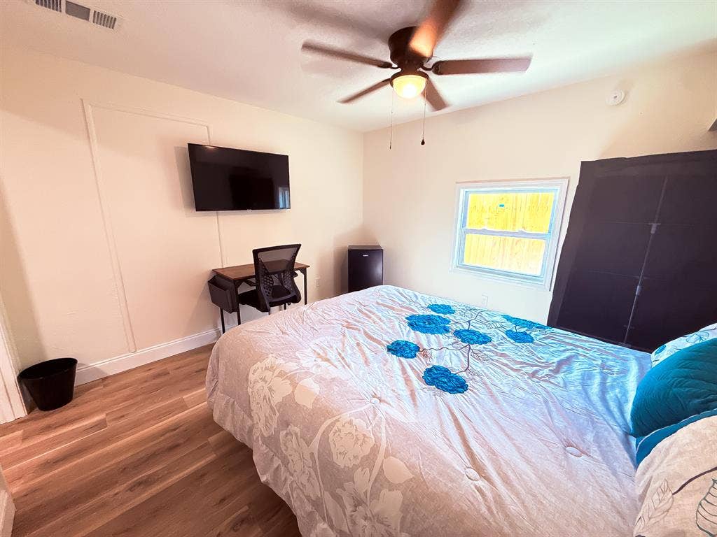 8 BR in Jacksonville