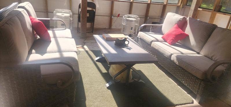 4 BR in Magnolia