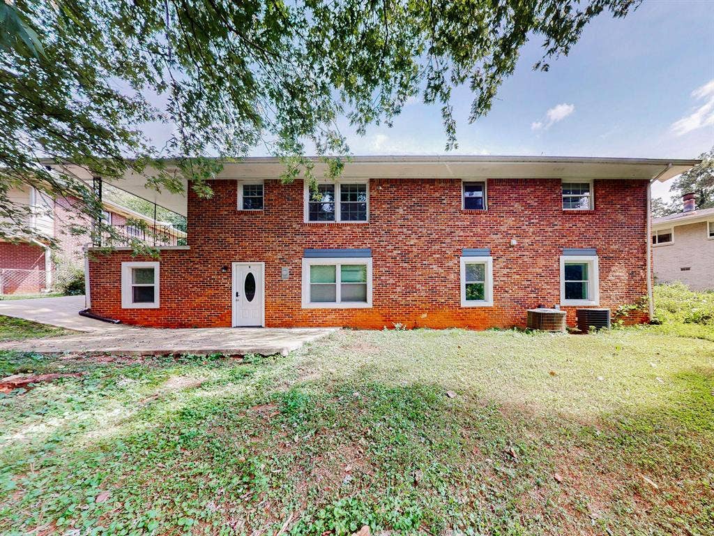 3 BR in Decatur
