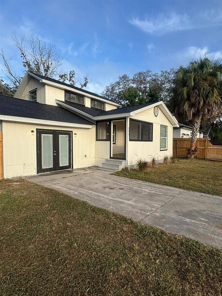 8 BR in Tampa