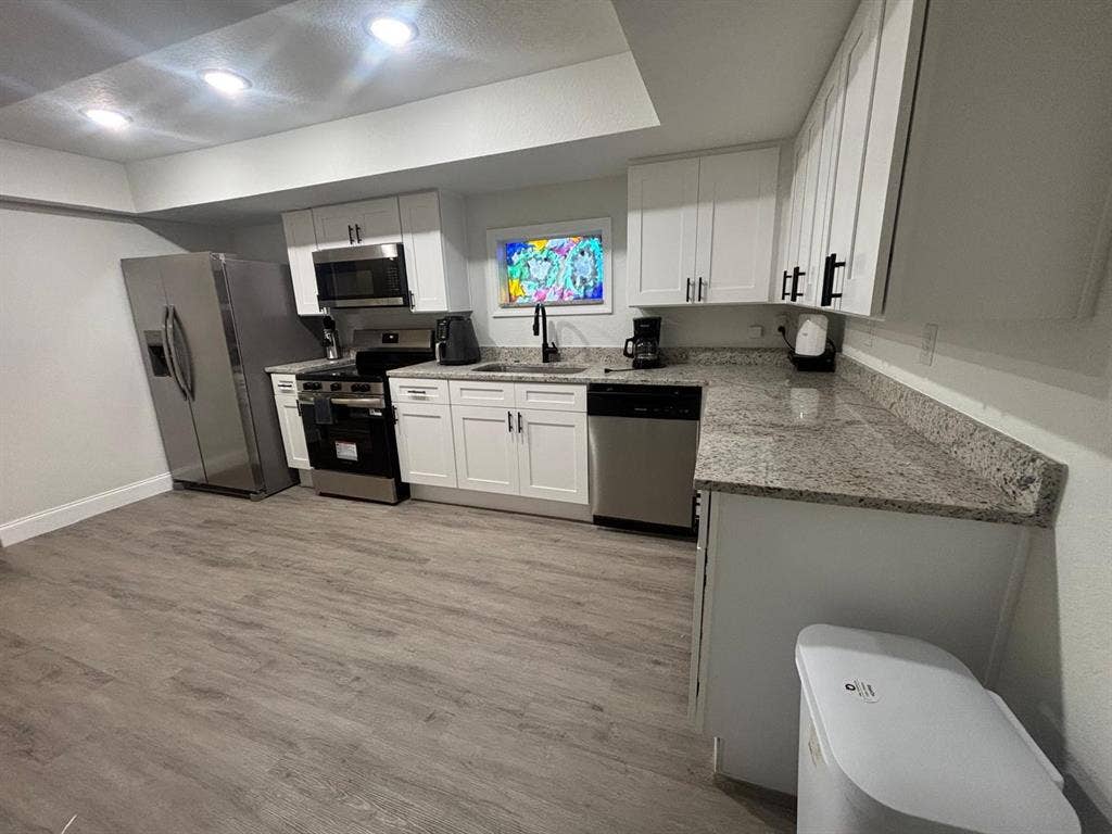 8 BR in Tampa