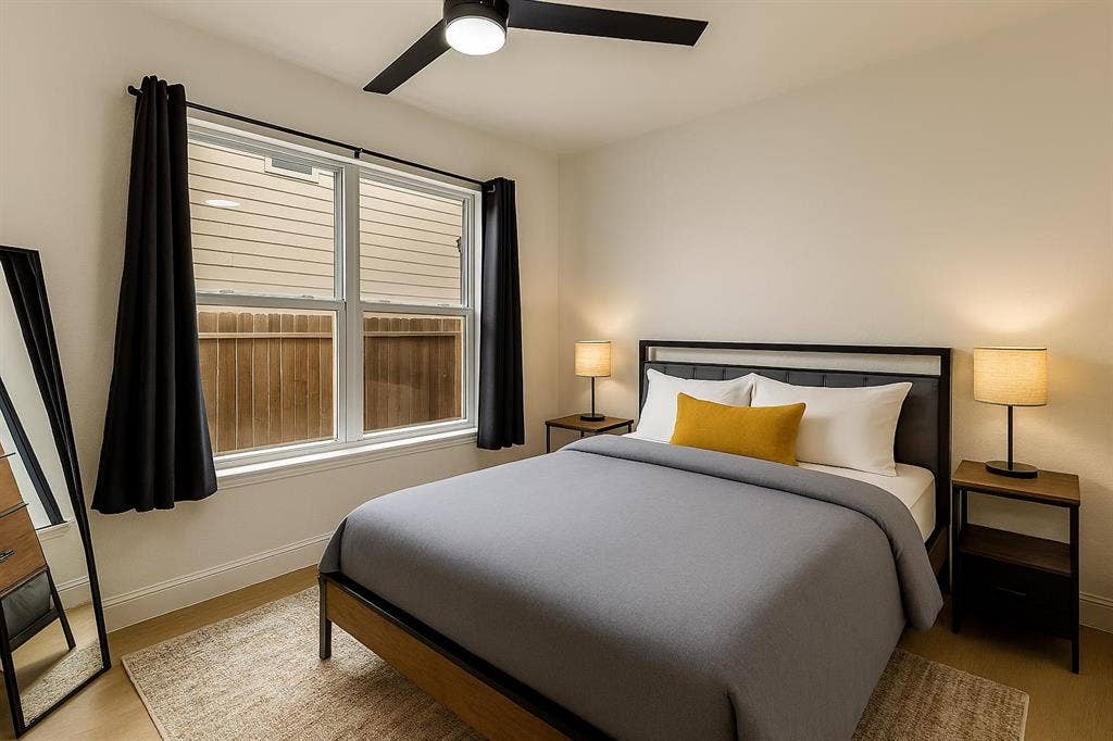 9 BR in Austin