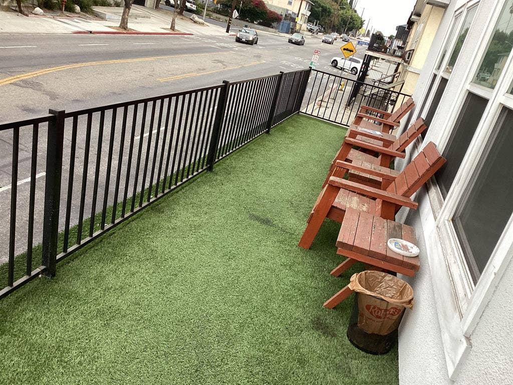 3 BR in Los Angeles