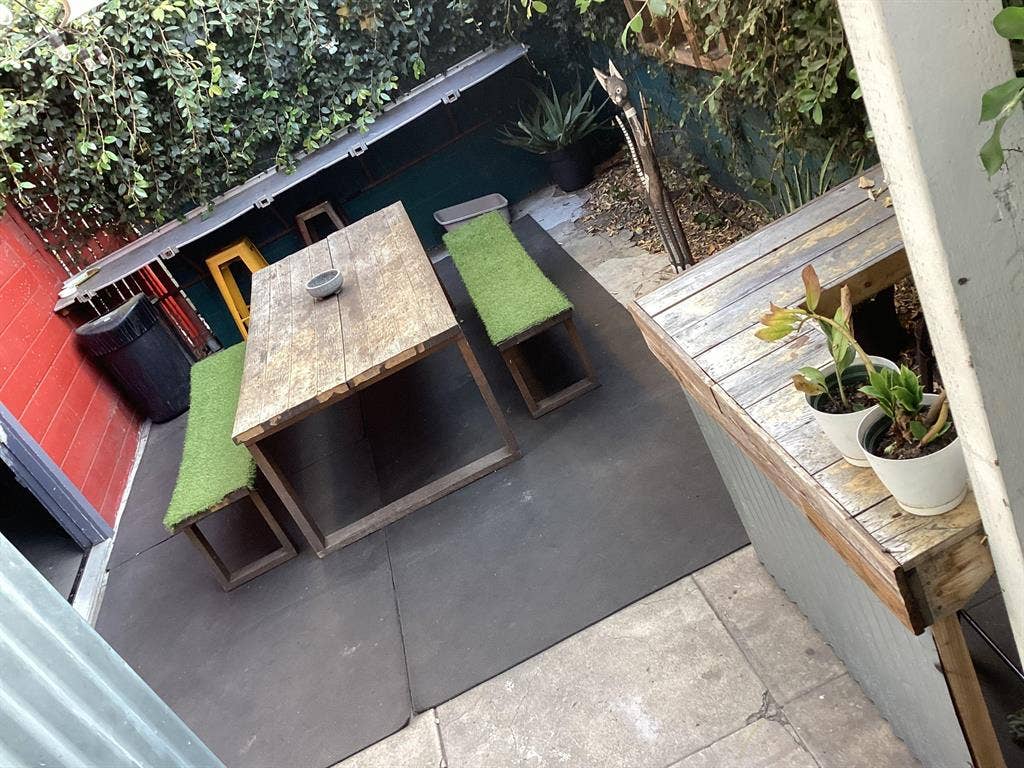 3 BR in Los Angeles