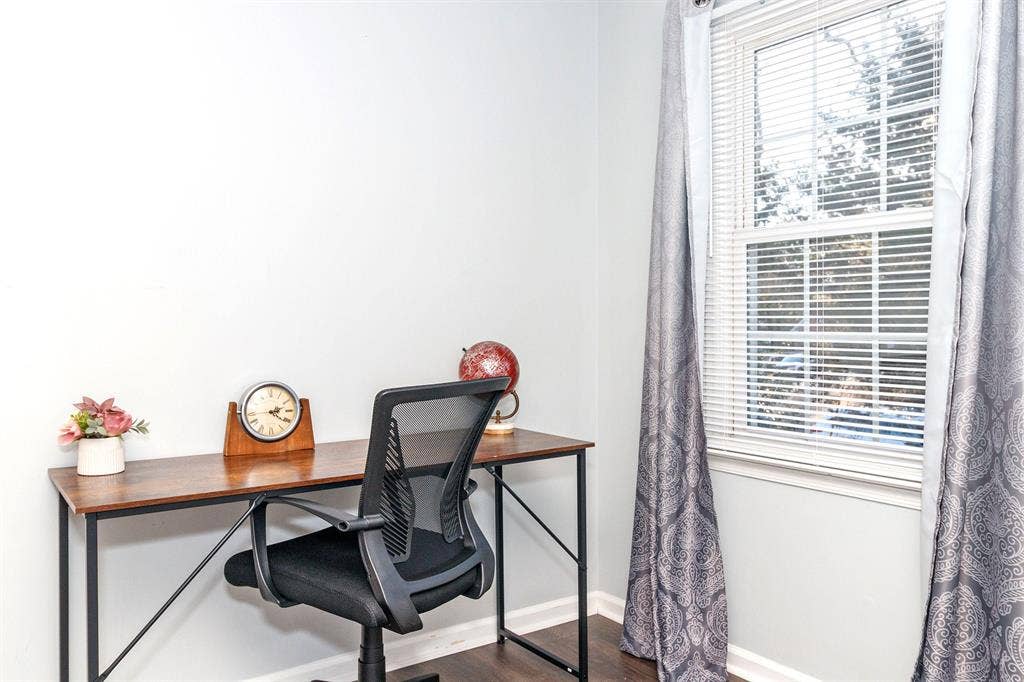 7 BR in Concord