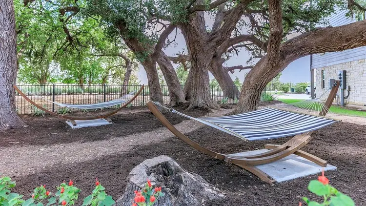 3 BR in Leander