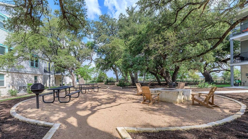3 BR in Leander