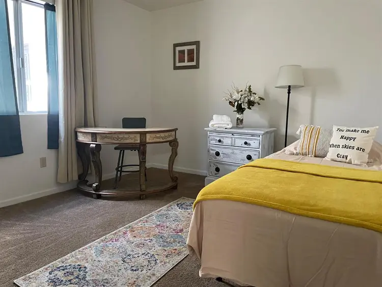 3 BR in Tempe
