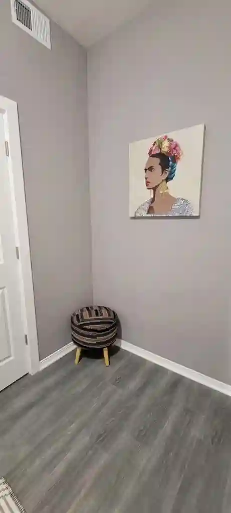 3 BR in Chicago