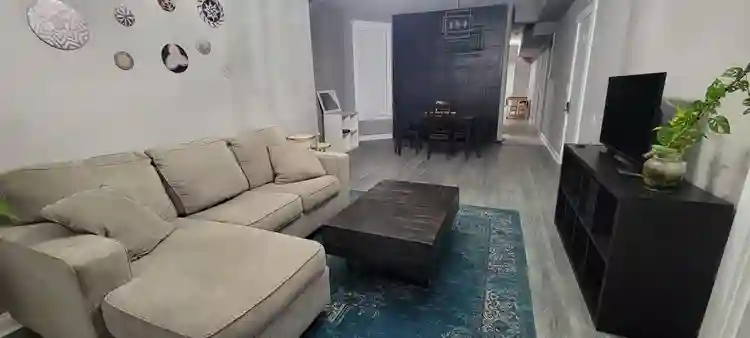 3 BR in Chicago