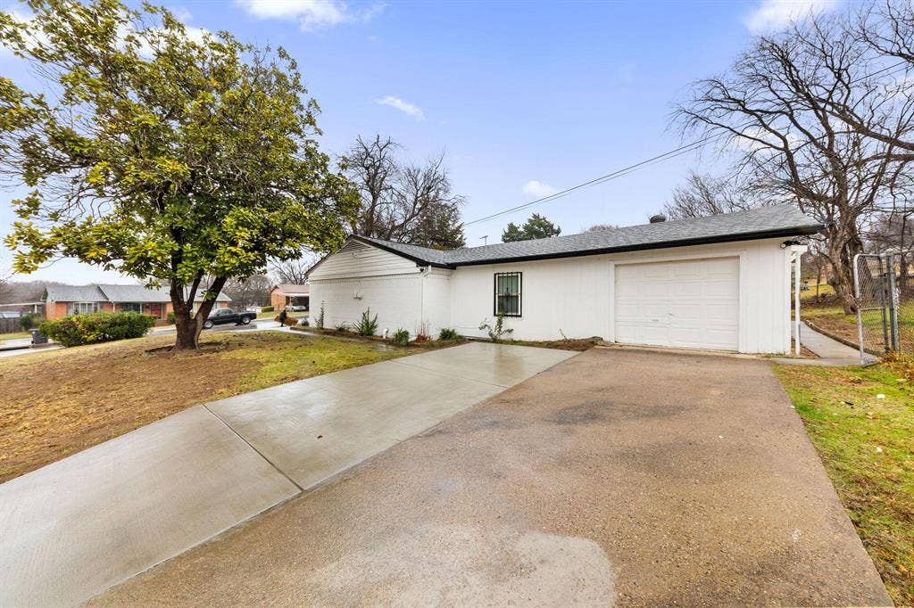 6 BR in Dallas