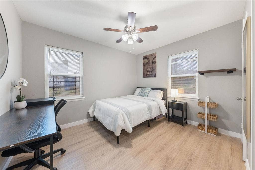 6 BR in Dallas