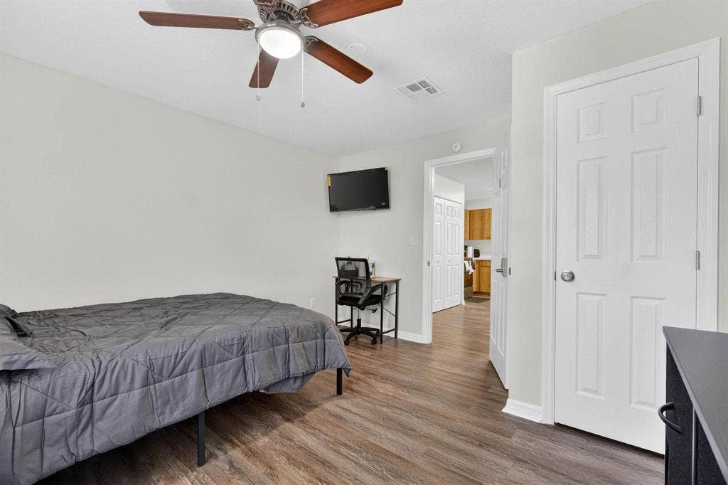 3 BR in Tampa