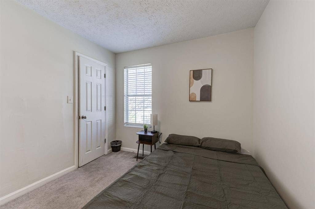 6 BR in Atlanta
