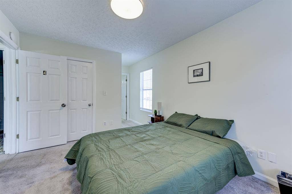 6 BR in Atlanta