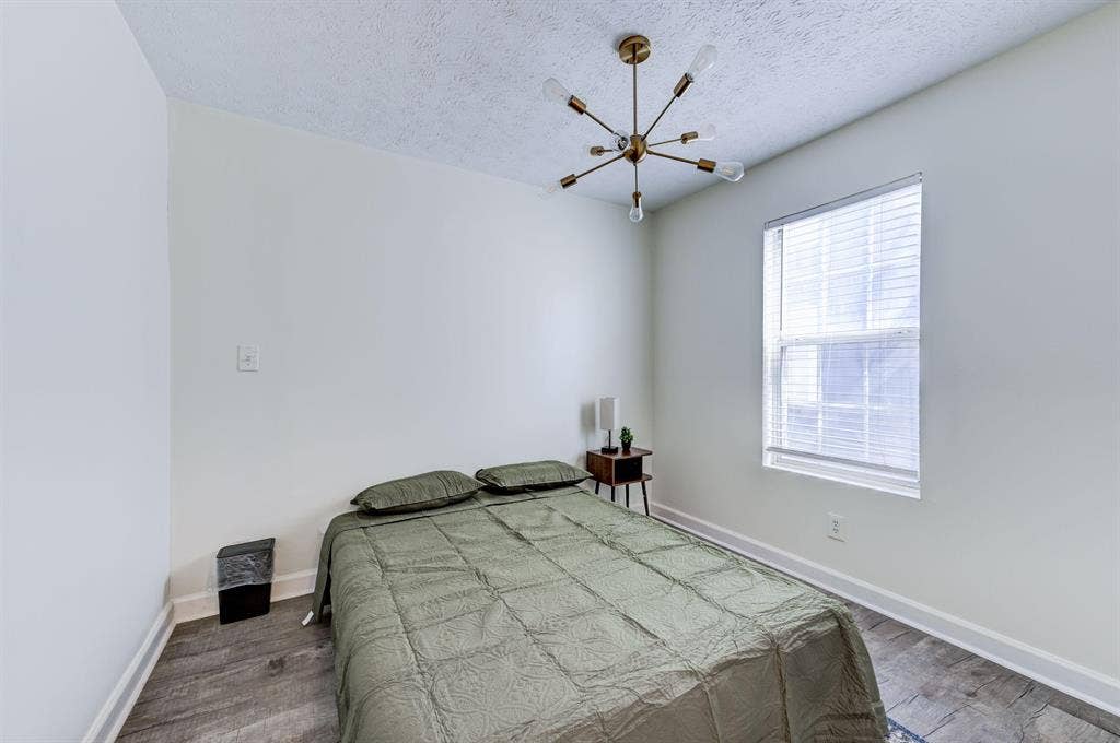 6 BR in Atlanta