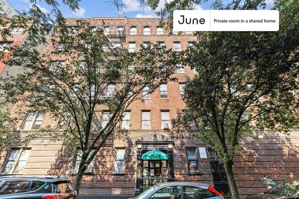 3 BR in New York City