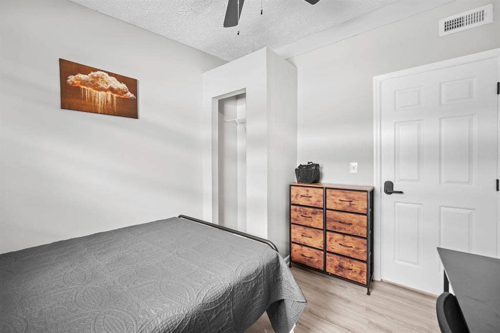 7 BR in Jacksonville