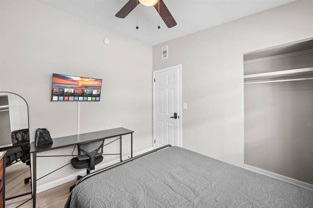 7 BR in Jacksonville