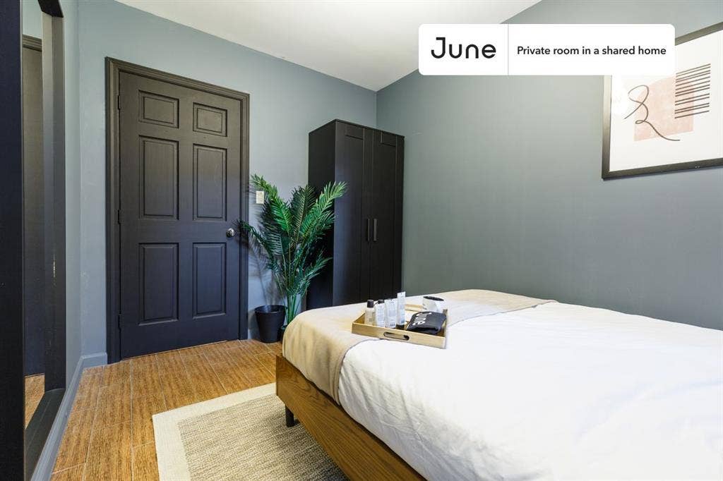 3 BR in New York City