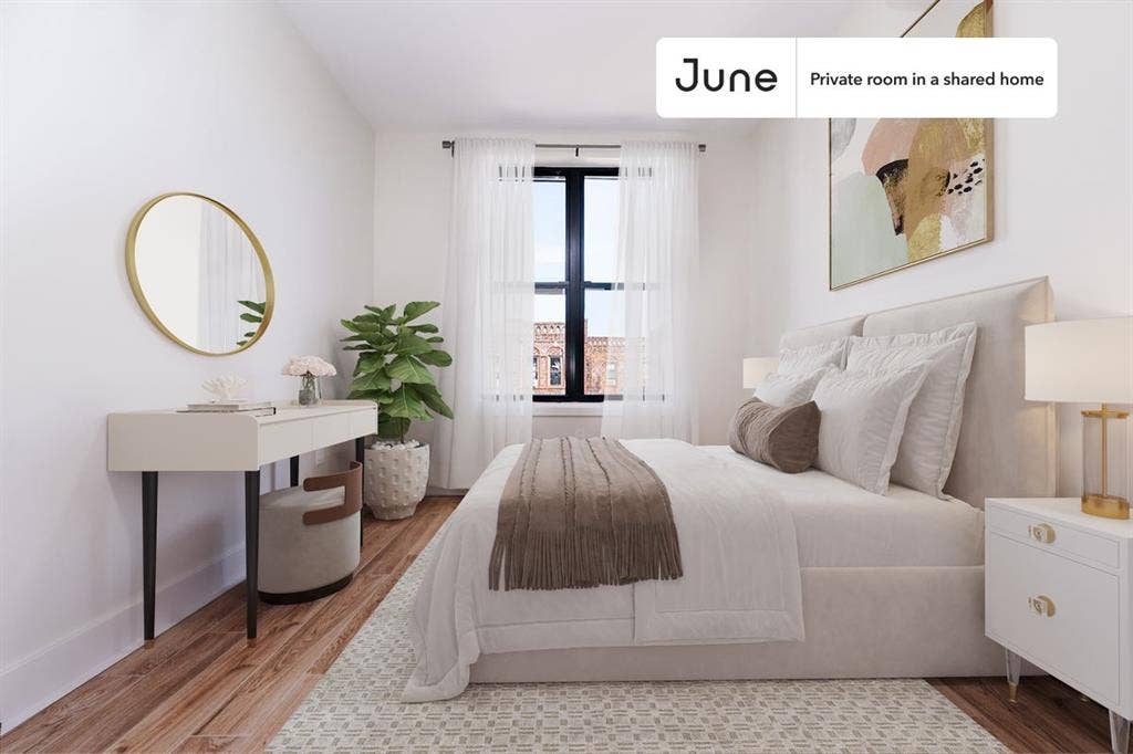 2 BR in New York City