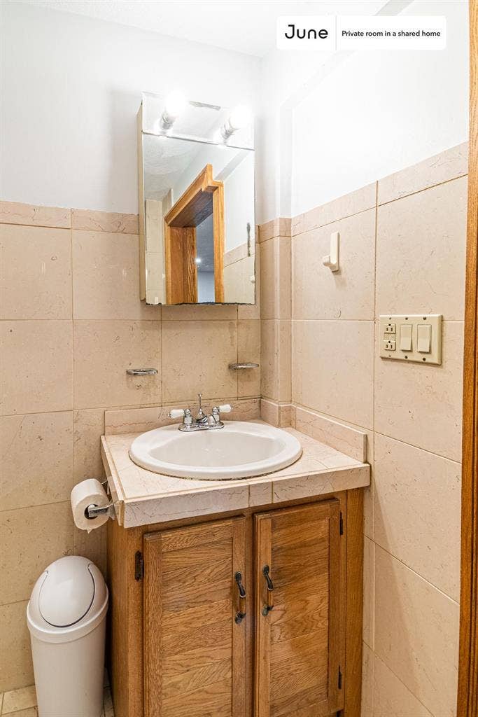 5 BR in Boston