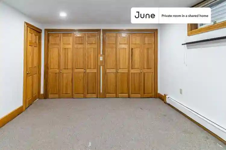 5 BR in Boston