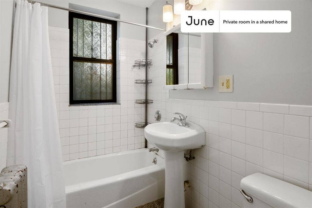 4 BR in Boston