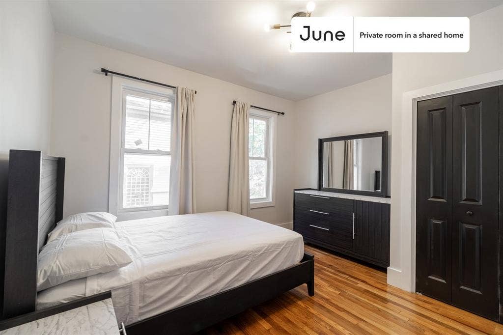 5 BR in Boston