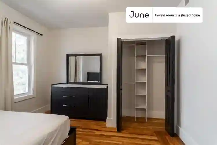 5 BR in Boston