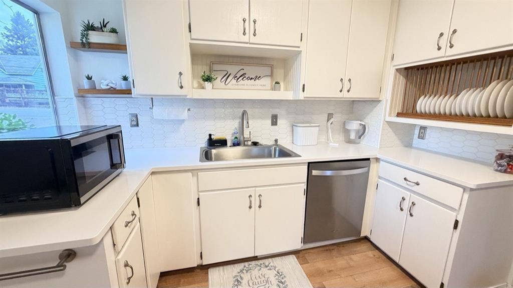 Kent/Covington 200sf Furnished Room