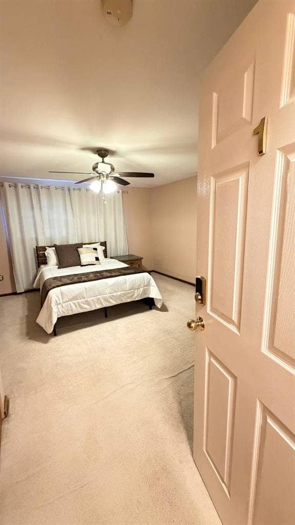 Kent/Covington 200sf Furnished Room