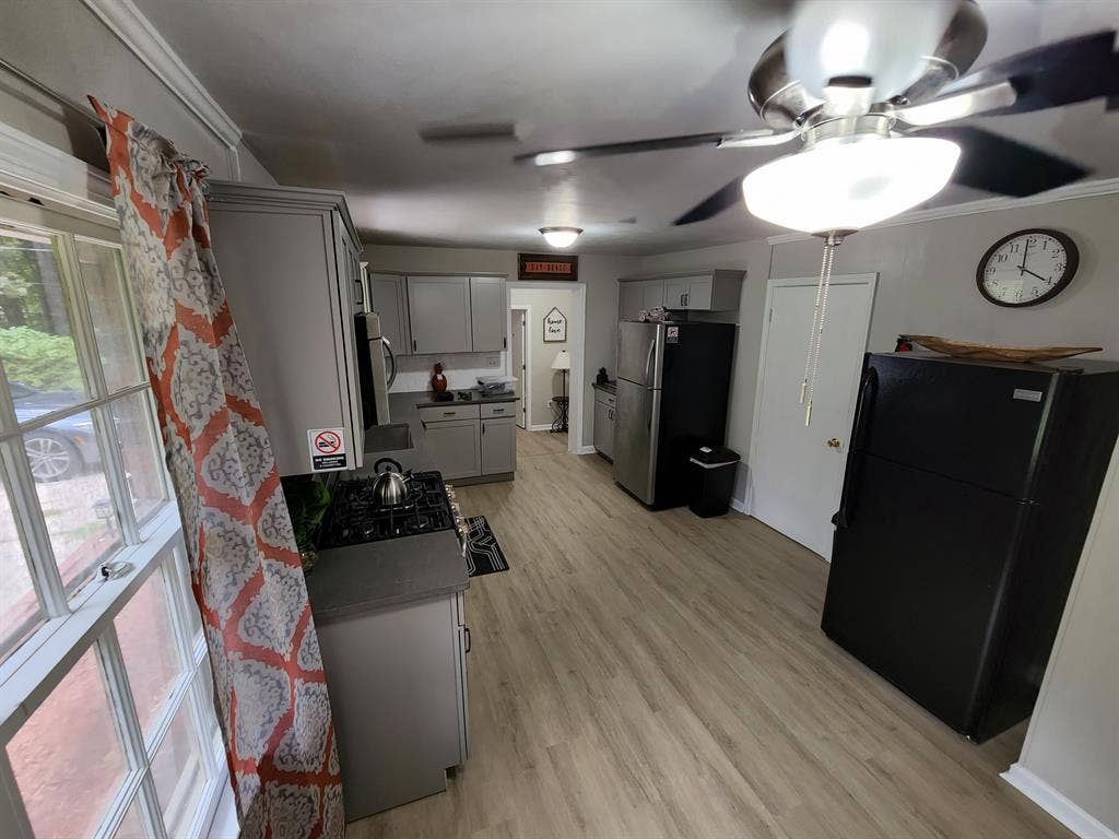 9 BR in Atlanta