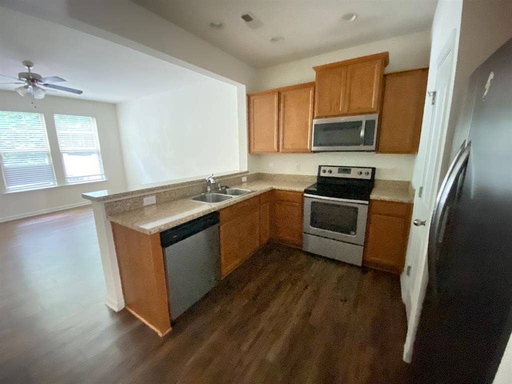 4 BR in Raleigh