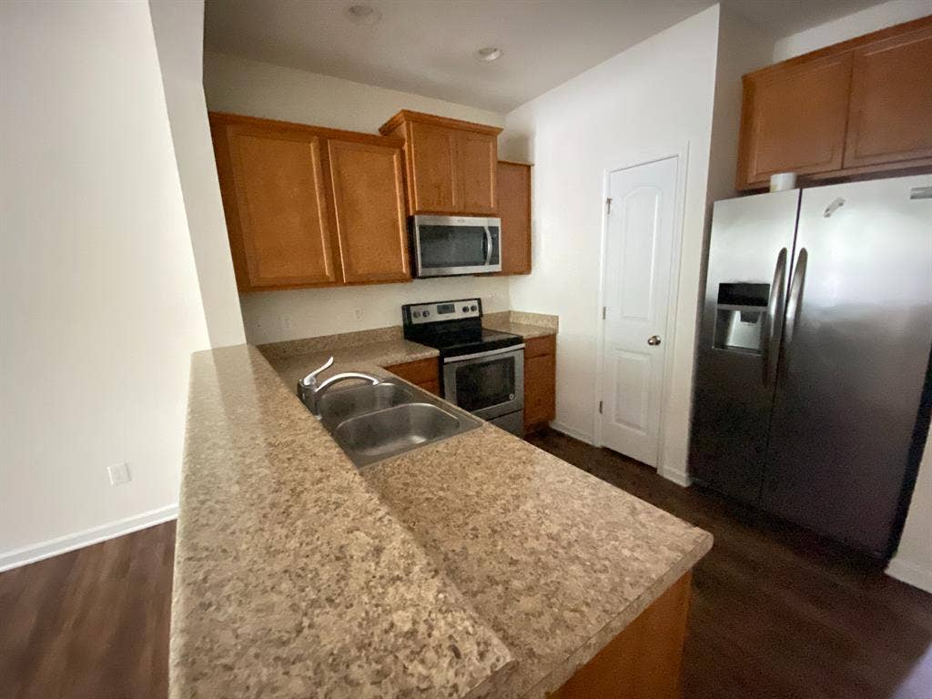 4 BR in Raleigh