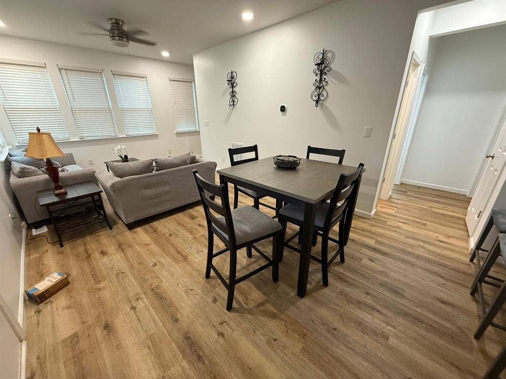 4 BR in Durham