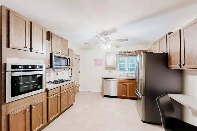 8 BR in Decatur