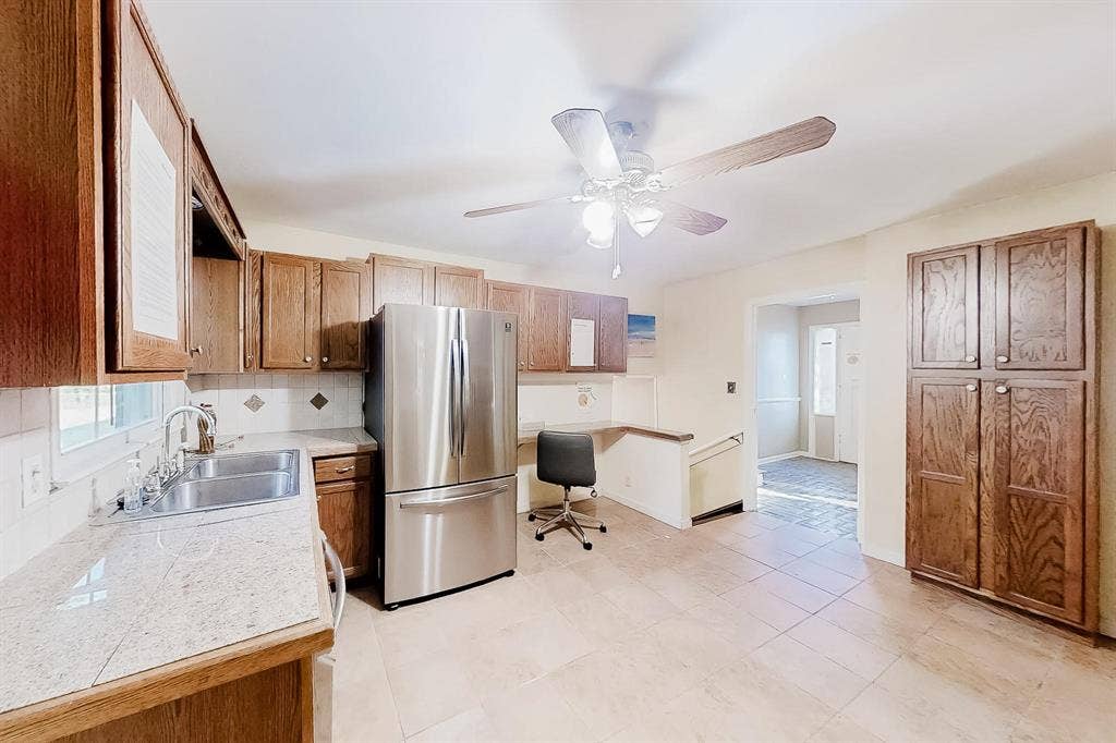 8 BR in Decatur