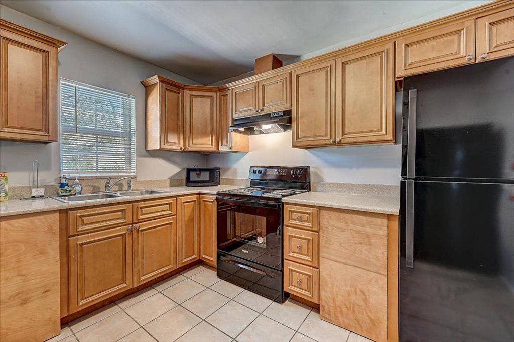 7 BR in Jacksonville